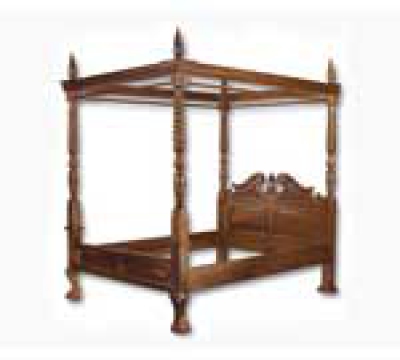 Кровати из массива